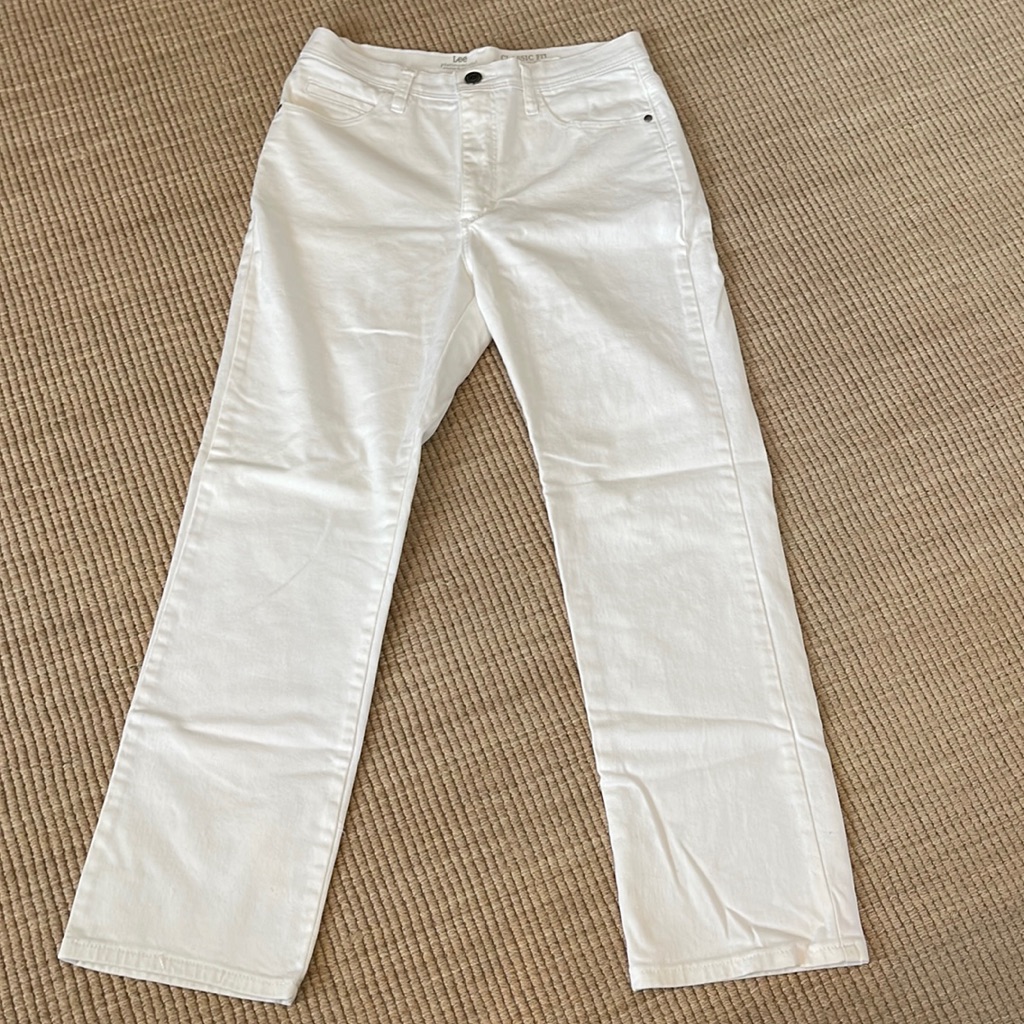 Lee Platinum Label Classic Fit Straight Leg Demin White Women Petite 10 Short